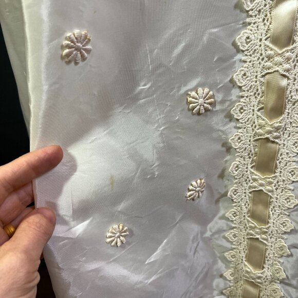 Vintage 60s or early 70s Cream Wedding Dress Lace High Waist *Flaws - Picture 11 of 16